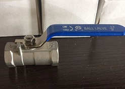 Q11F一片式內螺紋球閥